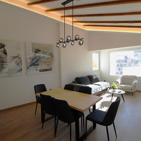 Ferienwohnung Atico Loft De Lujo Con Terraza Espectacular Y Vista A Los 2 Castillos Alicante Exterior foto