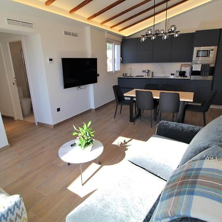 Ferienwohnung Atico Loft De Lujo Con Terraza Espectacular Y Vista A Los 2 Castillos Alicante Exterior foto