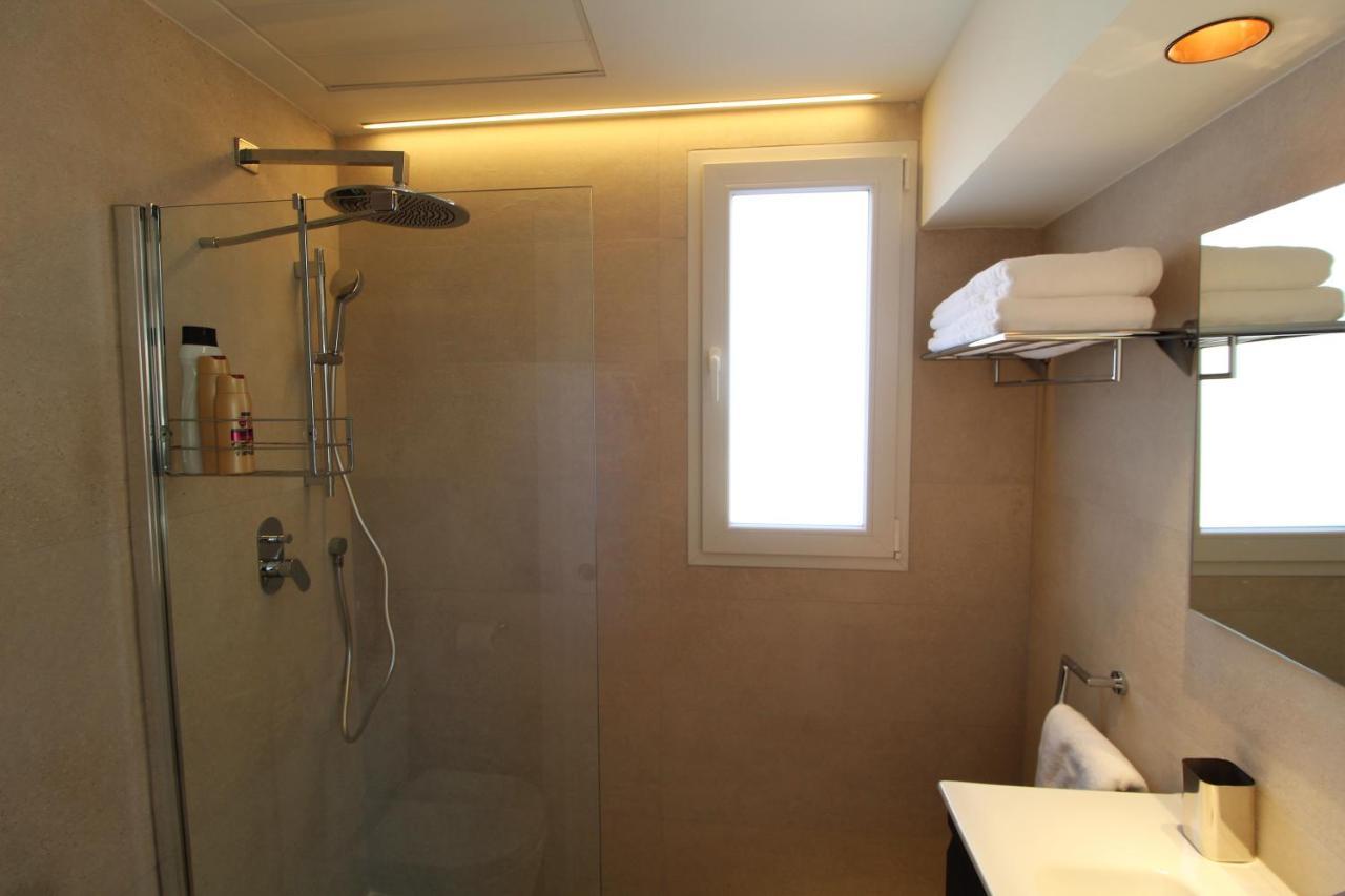 Ferienwohnung Atico Loft De Lujo Con Terraza Espectacular Y Vista A Los 2 Castillos Alicante Exterior foto