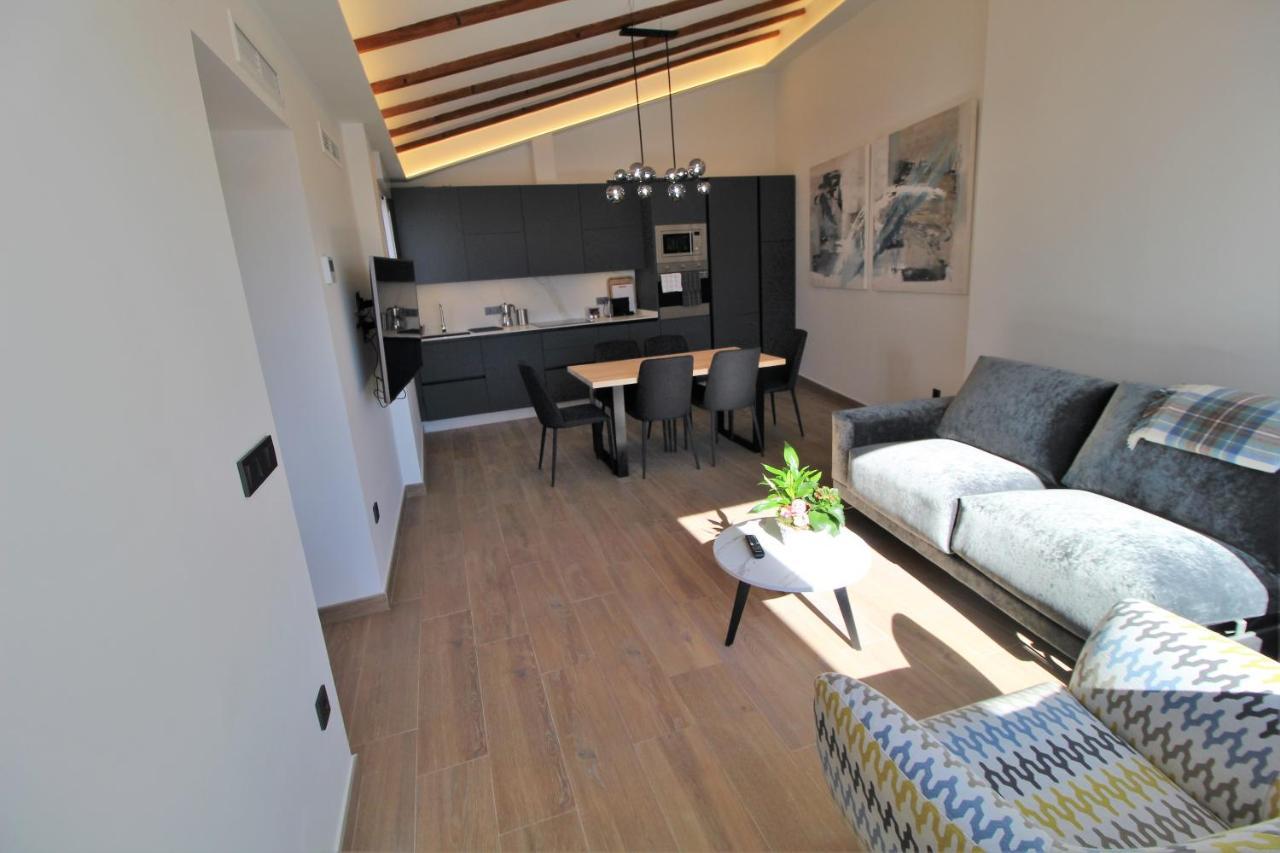 Ferienwohnung Atico Loft De Lujo Con Terraza Espectacular Y Vista A Los 2 Castillos Alicante Exterior foto